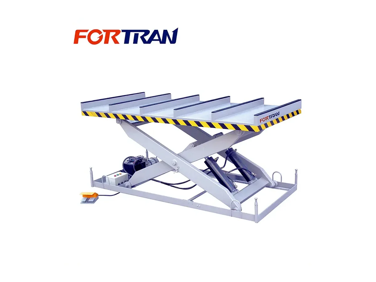 FORTRAN 3-ton hydraulic lift table for wood panels